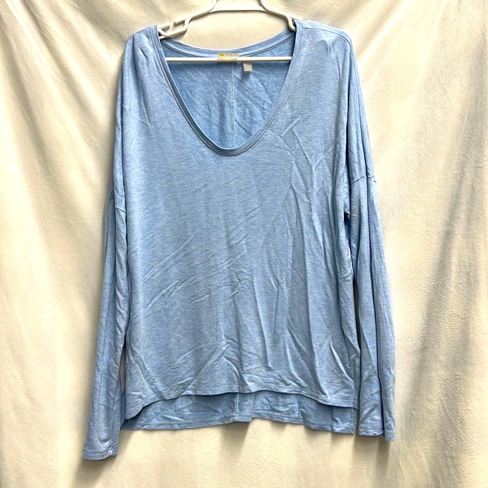 Zella light blue sweater, slightly longer in back, size L, EUC